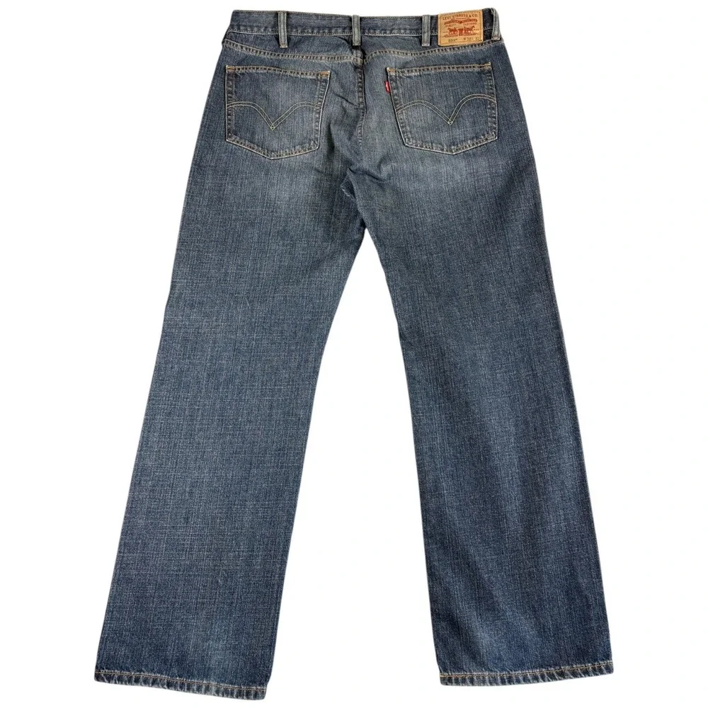 Levis levi 559